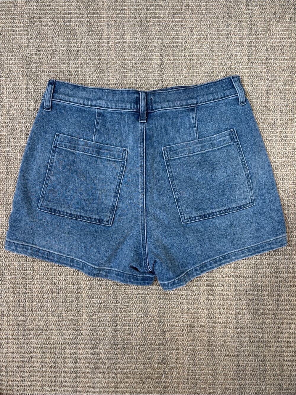 J. Crew Women's Light Blue Denim Patch-Pocket Shorts - Picture 2 of 6